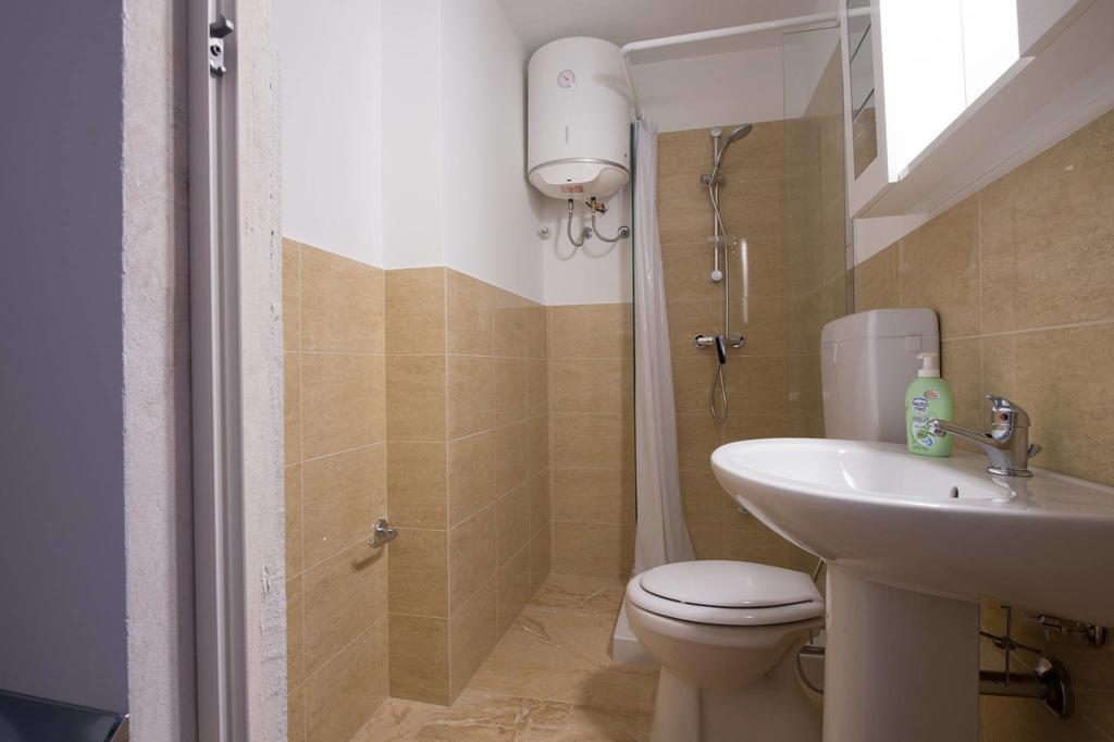Raffaela Casa Vacanze Aradeo Екстериор снимка