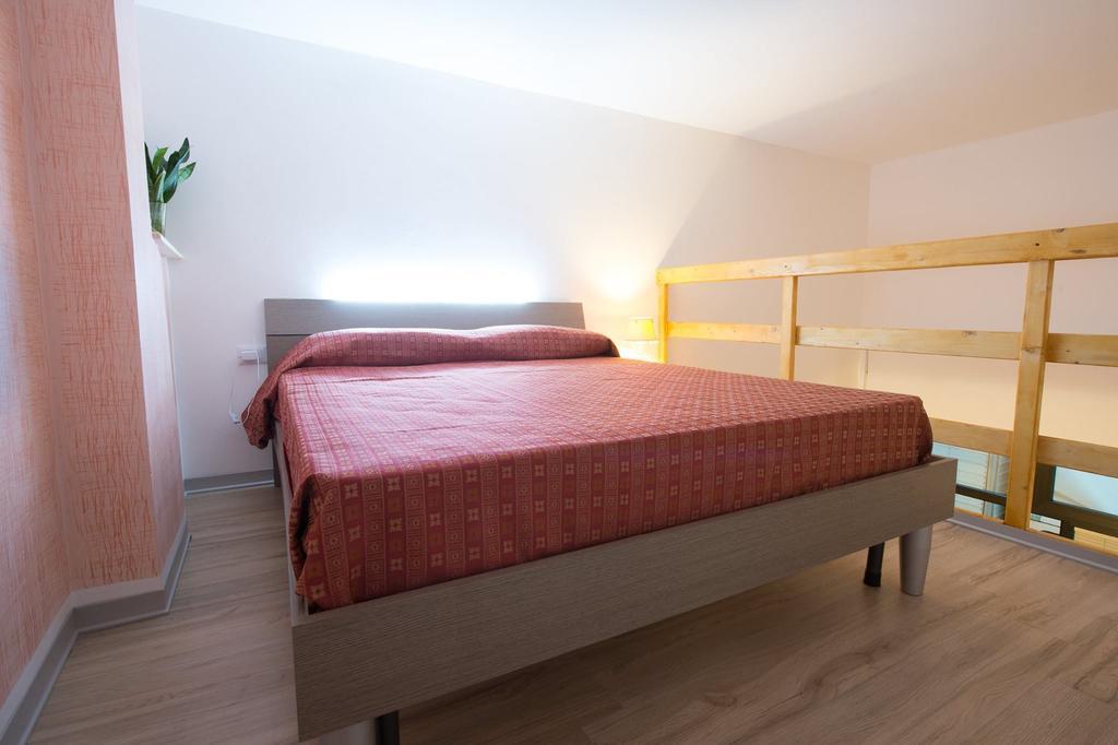 Raffaela Casa Vacanze Aradeo Екстериор снимка